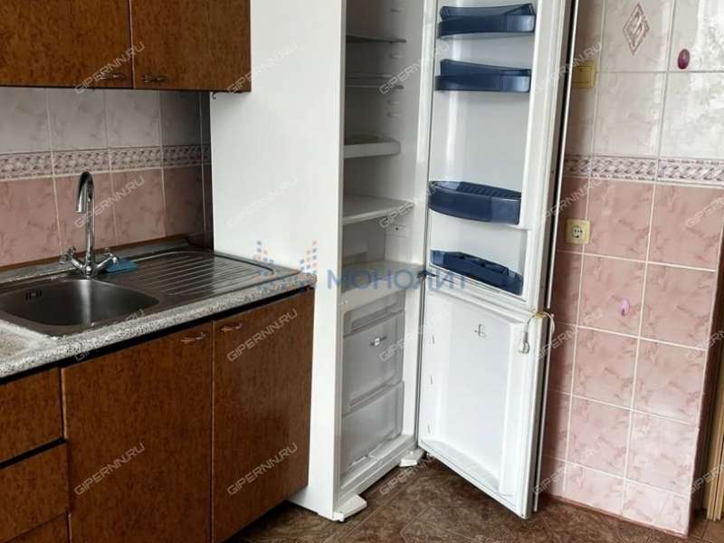 четырёхкомнатная квартира на улице Галкина дом 8А город Дзержинск