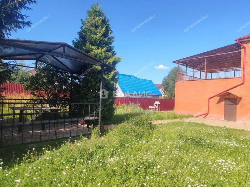 дом на Садовой улице посёлок Буревестник