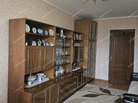 2-komnatnaya-ul-sergeya-esenina-d-13 фото