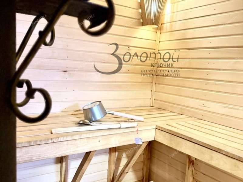 дом на Молодежной улице деревня Хватково