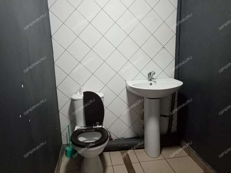 помещение под торговую площадь на Бекетова ул. 52