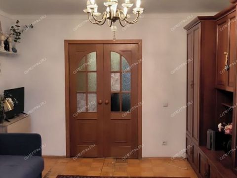 2-komnatnaya-b-r-zarechnyy-d-1 фото