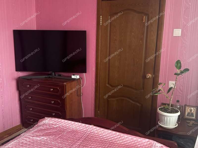 трёхкомнатная квартира на улице Веденяпина дом 28