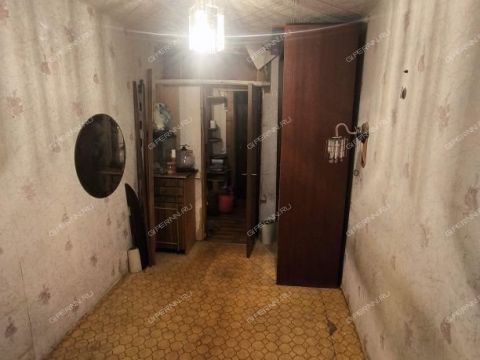 1-komnatnaya-ul-plotnikova-d-3 фото