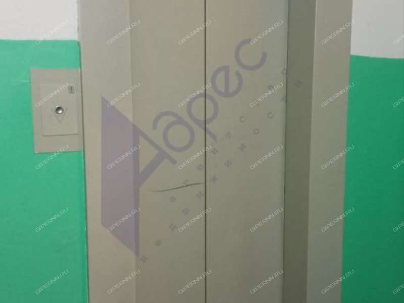 трёхкомнатная квартира на улице Маршала Жукова дом 21