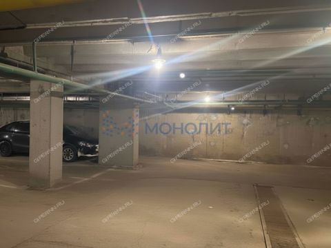 parkovochnoe-mesto-ul-maslyakova-d-12a фото