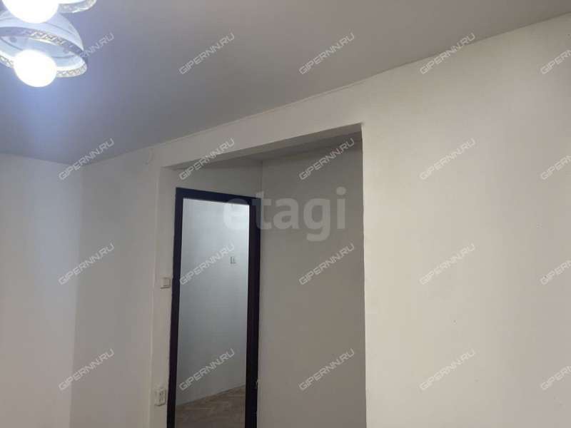 двухкомнатная квартира на улице Лескова дом 11