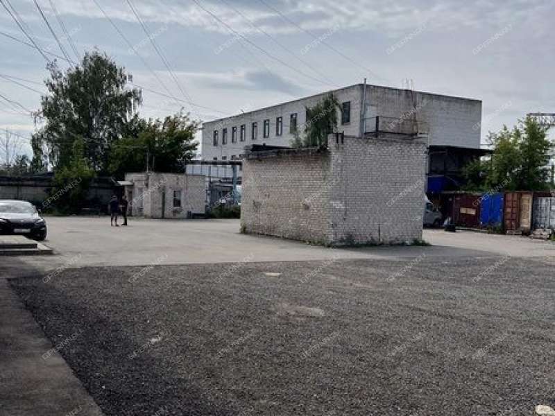 помещение под склад на улице Героя Советского Союза Поющева