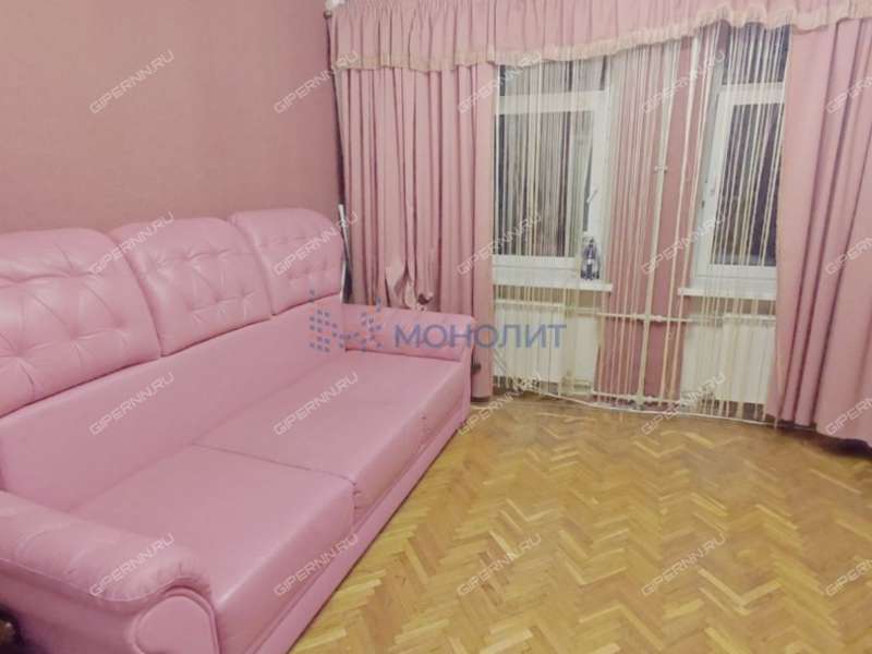 трёхкомнатная квартира на проспекте Гагарина дом 36