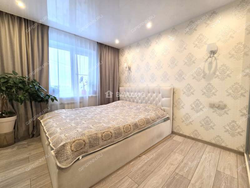 двухкомнатная квартира на улице Германа Лопатина дом 2 к1