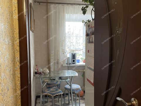 2-komnatnaya-ul-svetloyarskaya-d-11 фото