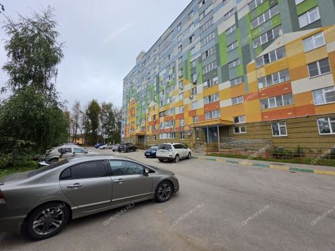 1-komnatnaya-ul-40-let-pobedy-d-20 фото