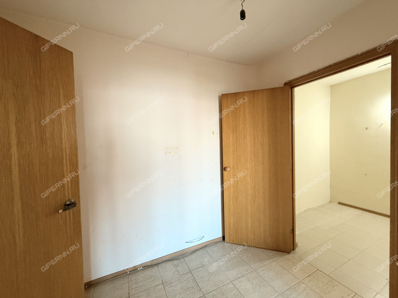 трёхкомнатная квартира на улице Кулибина дом 15 к1