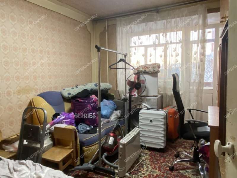 четырёхкомнатная квартира на Юбилейной улице дом 34