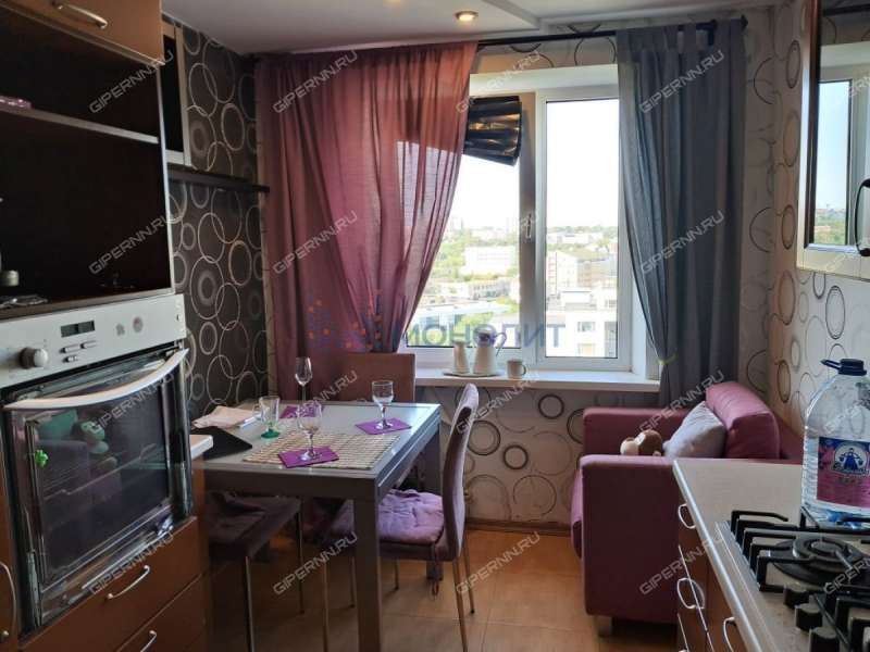 трёхкомнатная квартира на Агрономической улице дом 138