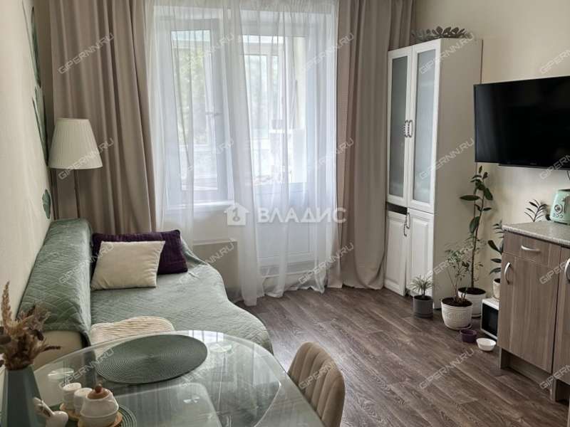 однокомнатная квартира на Республиканской улице дом 43 к6