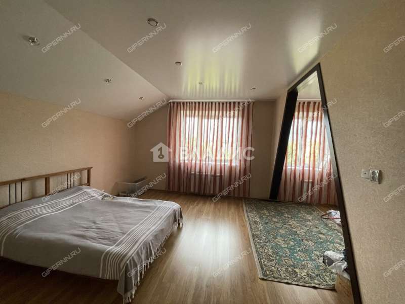 дом на 6-й улице город Бор