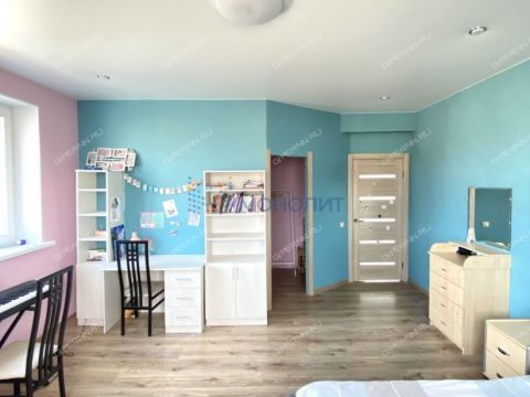 dom-rabochiy-poselok-reshetiha-volodarskiy-rayon фото