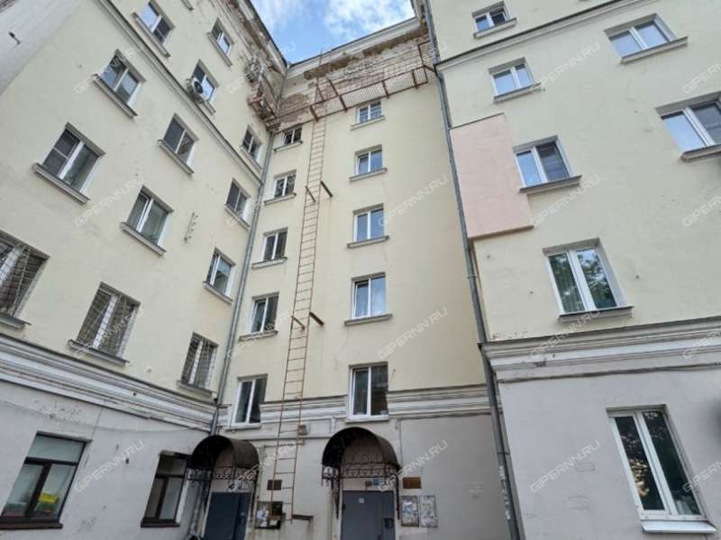 трёхкомнатная квартира на Большой Покровской улице дом 35а