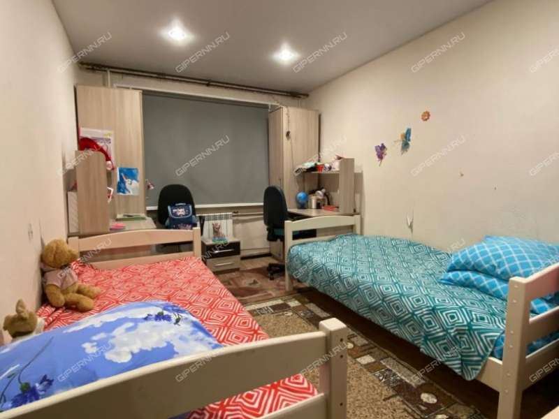 трёхкомнатная квартира на улице Сергея Акимова дом 18