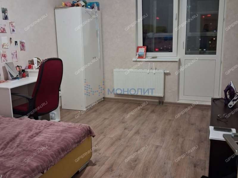 трёхкомнатная квартира на улице Романтиков дом 13