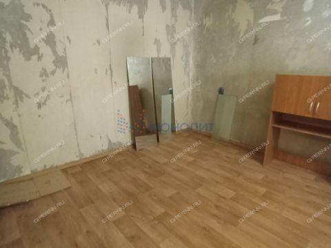 2-komnatnaya-ul-politboycov-d-10 фото