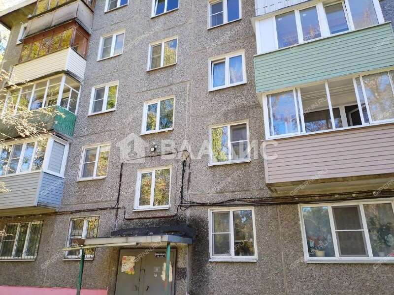 двухкомнатная квартира на улице Героя Юрия Смирнова дом 61