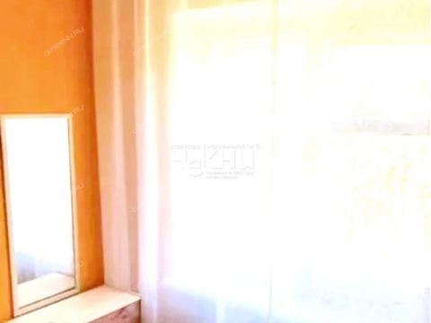 2-komnatnaya-ul-oktyabrskoy-revolyucii-d-18 фото