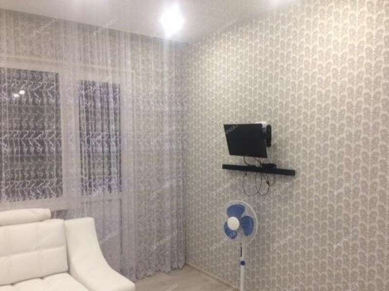 комната в доме 1 на улице Бекетова
