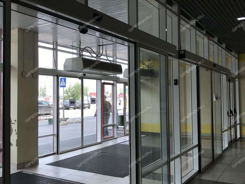 помещение под торговую площадь на Комсомольской площади