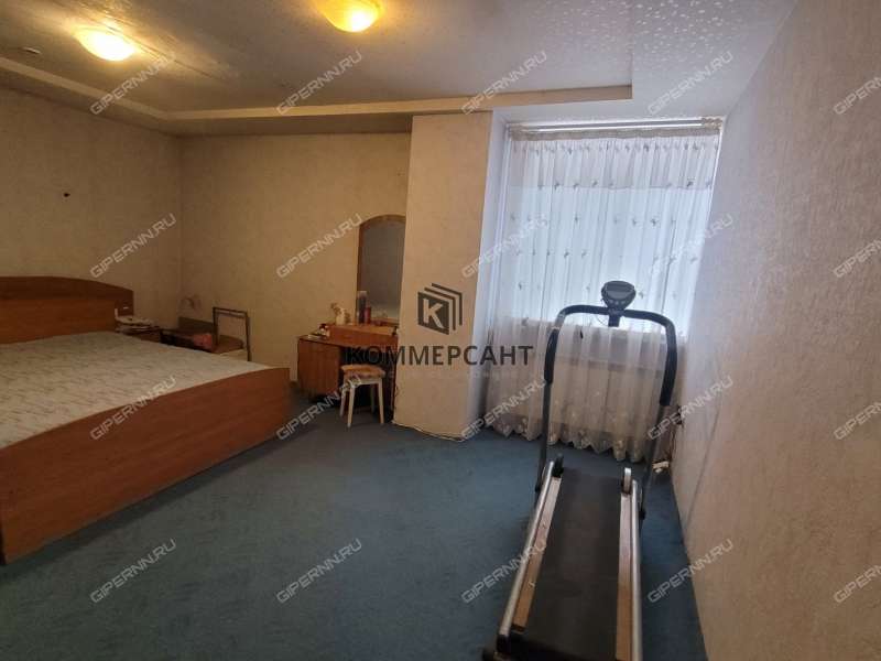 помещение под склад на Памирской улице