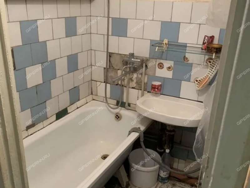 двухкомнатная квартира в 3-м микрорайоне дом 14 город Кстово