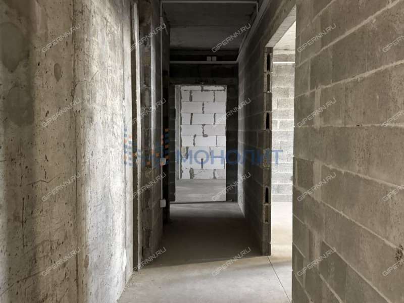 четырёхкомнатная квартира на Полтавской улице дом 15