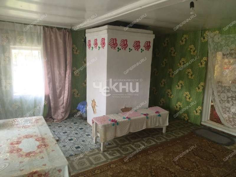 дом на Октябрьской улице село Владимирское