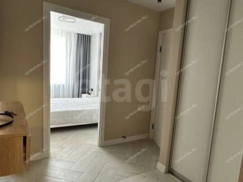 2-komnatnaya-pl-maksima-gorkogo-d-4 фото