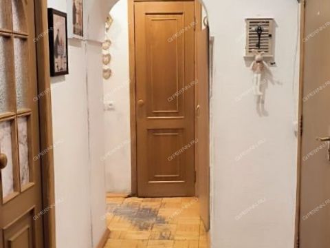 2-komnatnaya-b-r-zarechnyy-d-1 фото