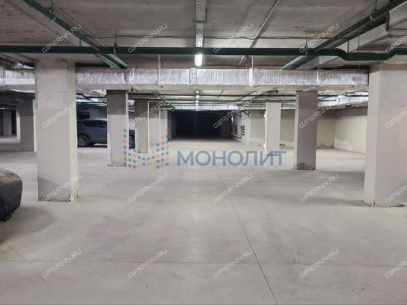 парковочное место на Большой Покровской улице