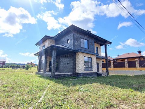 dom-selo-kamenki-bogorodskiy-municipalnyy-okrug фото