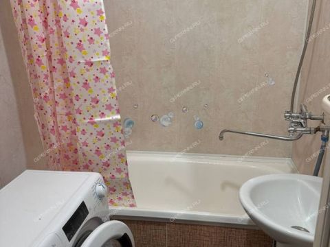 2-komnatnaya-prosp-busygina-d-45a фото