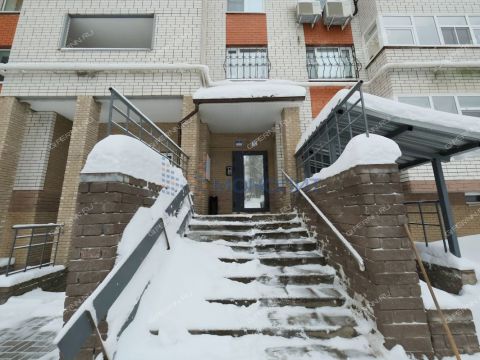 3-komnatnaya-ul-osharskaya-d-98 фото