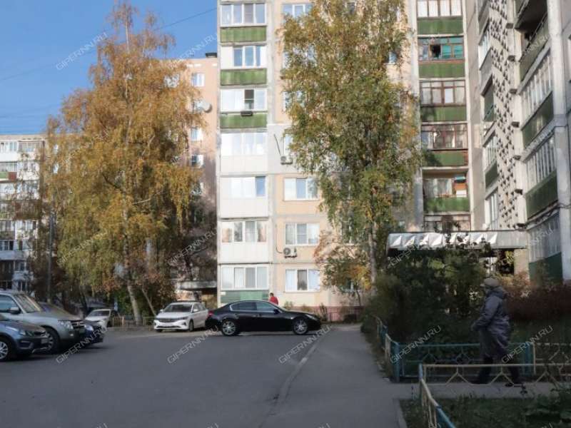 однокомнатная квартира на улице Героев Космоса дом 24