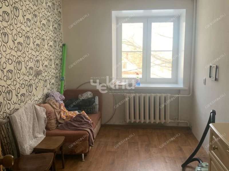 трёхкомнатная квартира на Республиканской улице дом 33 город Бор