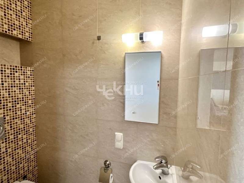 двухкомнатная квартира на улице Бринского дом 6