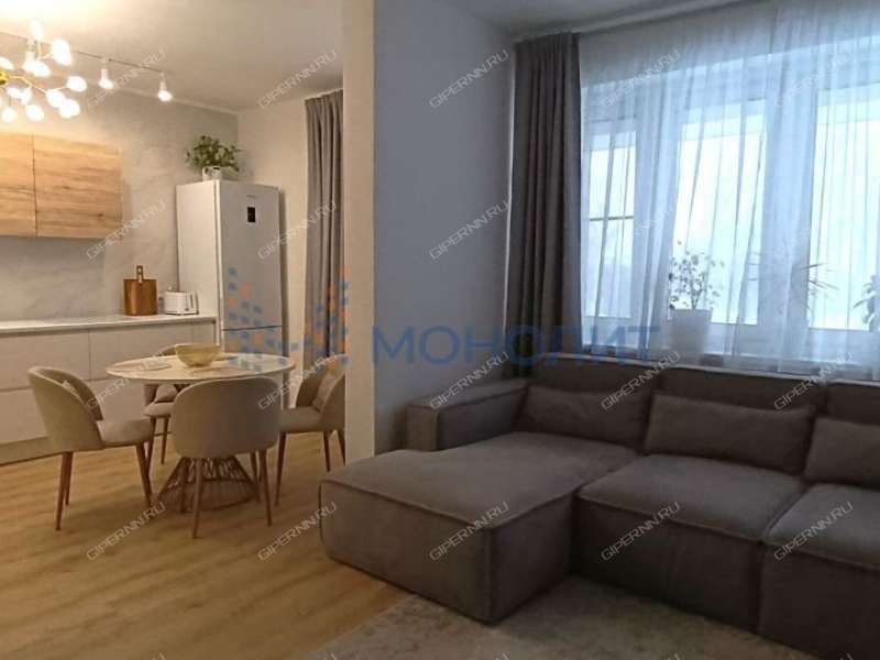 трёхкомнатная квартира на улице Максима Горького дом 24