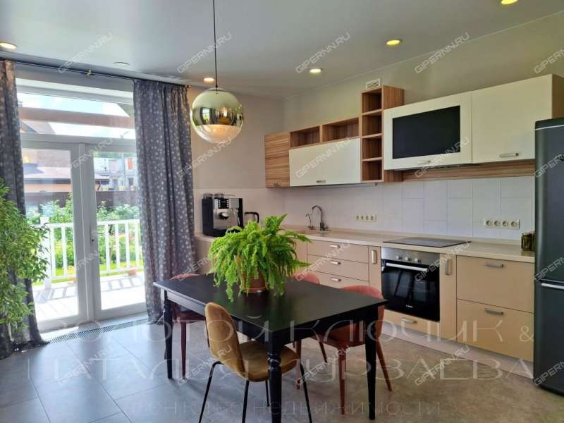 дом на ТСН Чистые ключи деревня Бугры