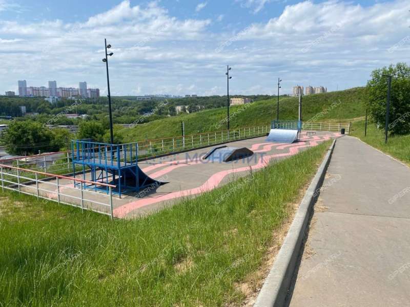 трёхкомнатная квартира на улице Композитора Касьянова дом 11