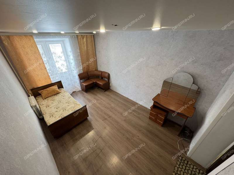 комната в доме 27 на улице Паскаля