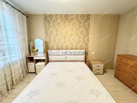 4-komnatnaya-ul-kerchenskaya-d-22 фото