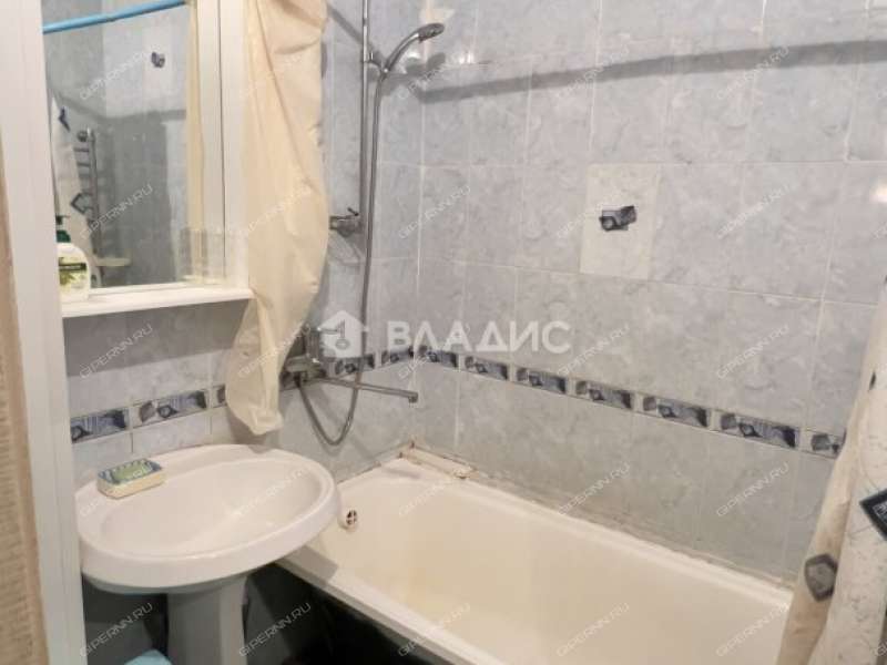 трёхкомнатная квартира на бульваре Мира дом 21