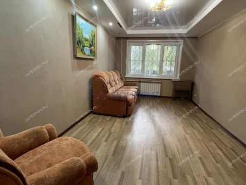 2-komnatnaya-ul-strokina-d-3a фото
